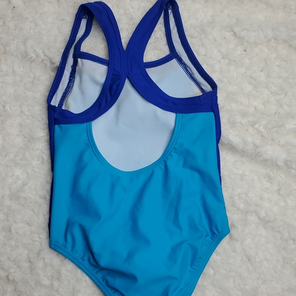 Bikini - Picture 2 of 2